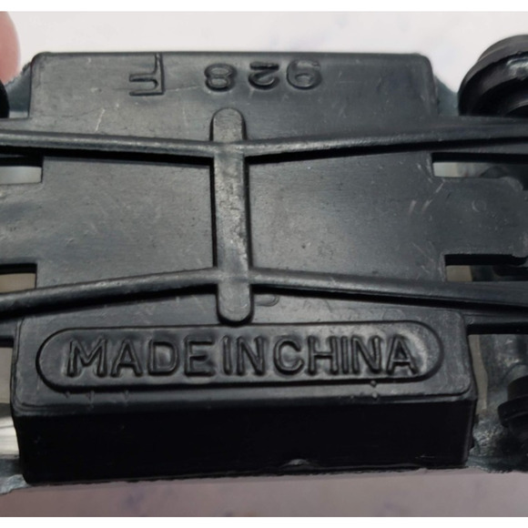 Vintage Collectible Speed Wheels White Diecast Car With Red Pinstriping - Picture 8 of 8